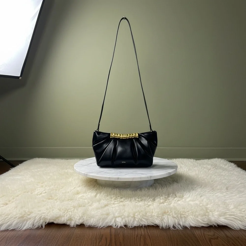 Elegant Black and Gold Women's Bag - Picture 2 of 12
